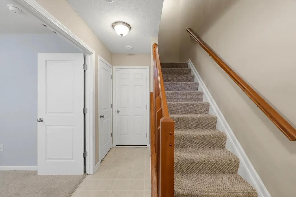 2443 Aristocracy Circle Lexington KY 40509