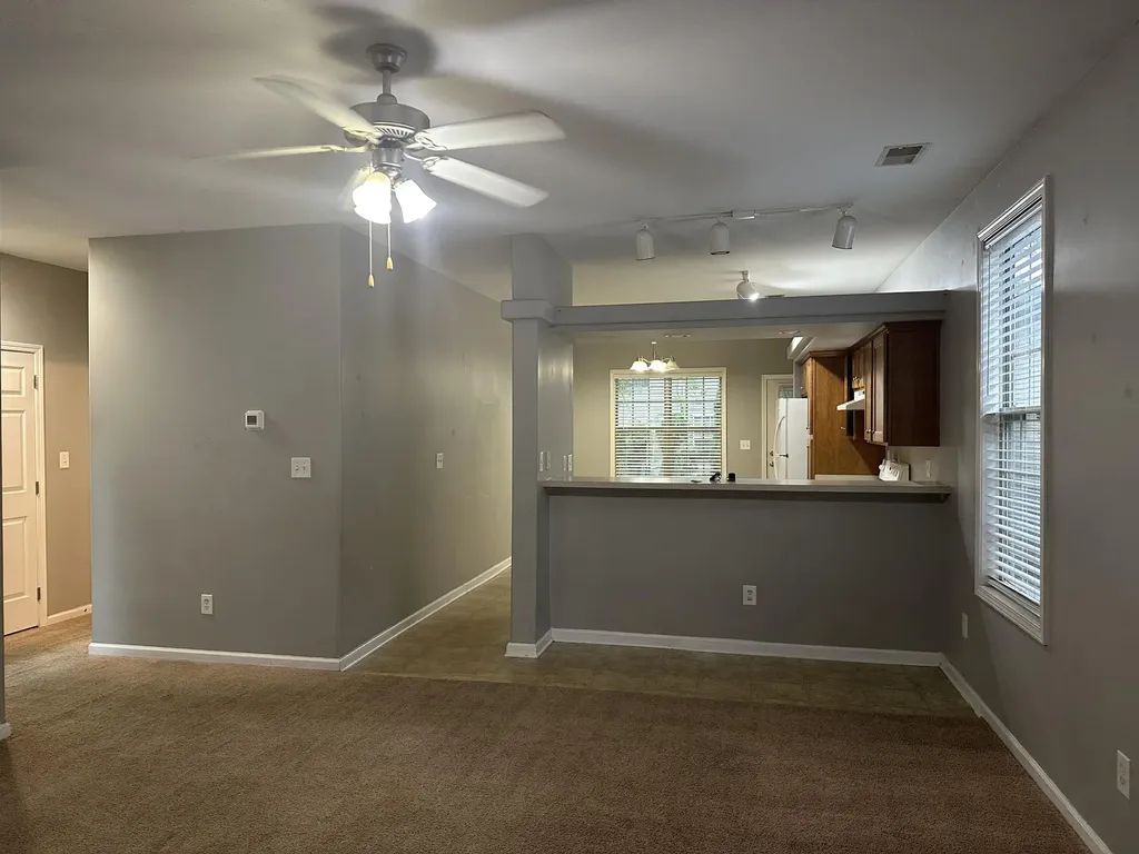 3845 Pinecrest Way Lexington KY 40514