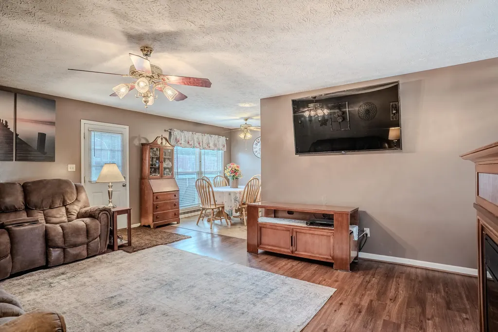 1010 Tamworth Lane Frankfort KY 40601