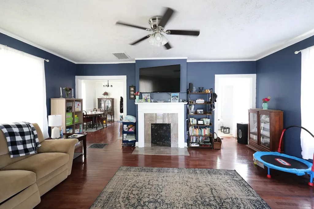 377 Crescent Avenue Winchester KY 40391