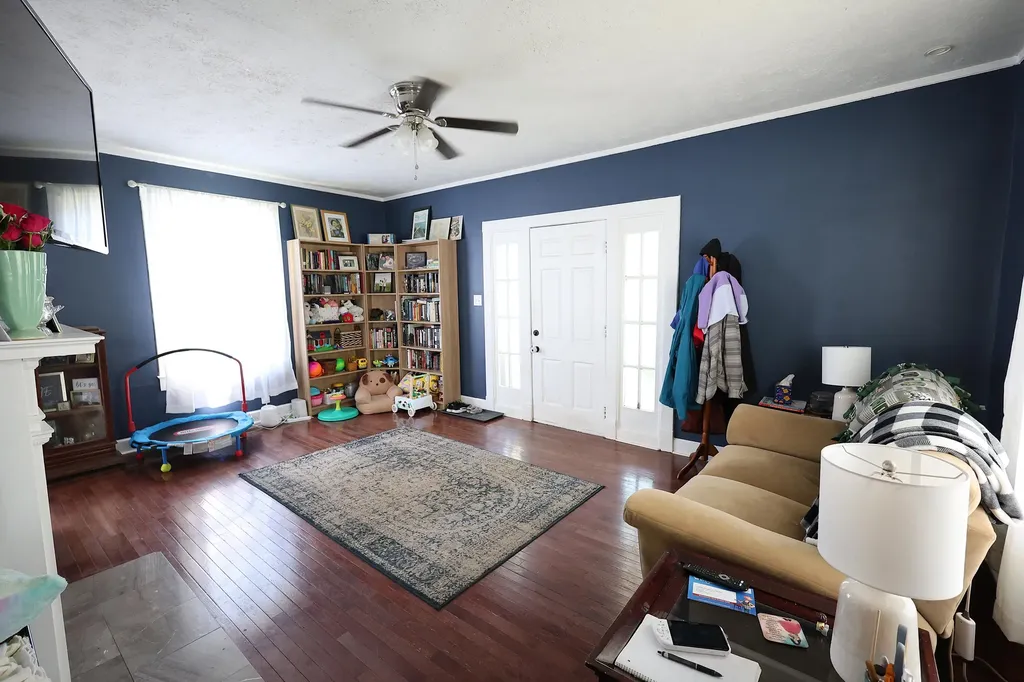 377 Crescent Avenue Winchester KY 40391
