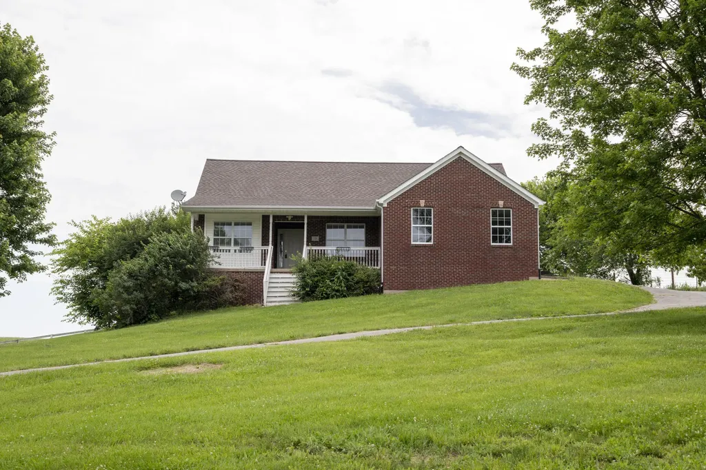 188 Elliott Ford Road Richmond KY 40475