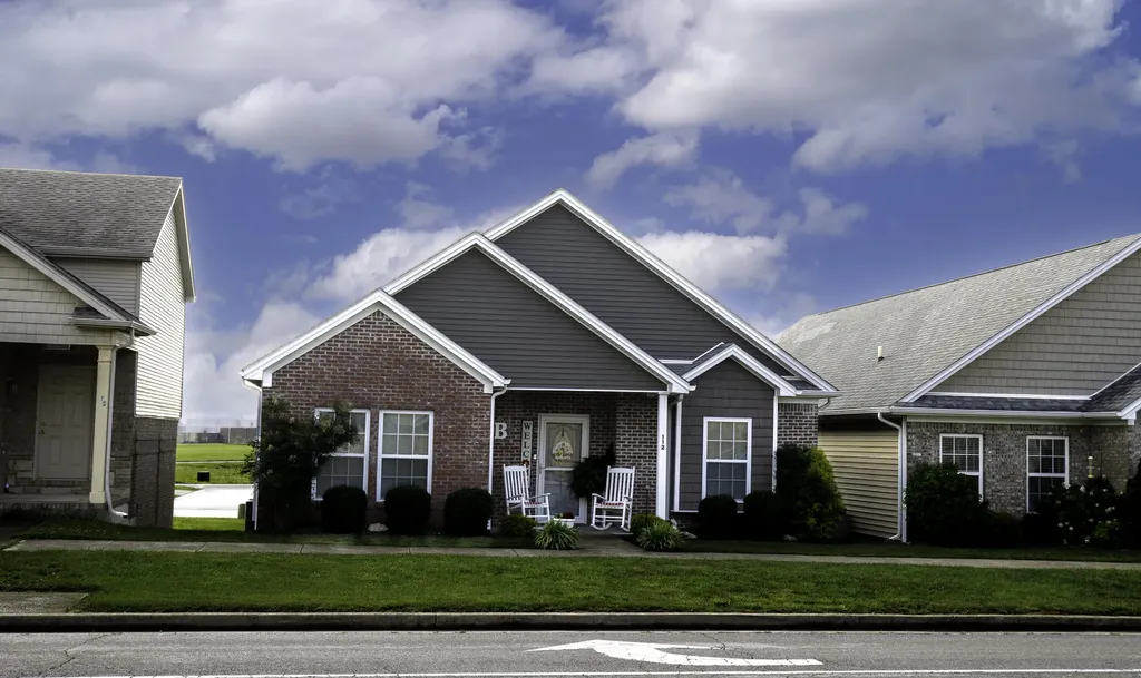 112 Mccowans Ferry Alley Versailles KY 40383