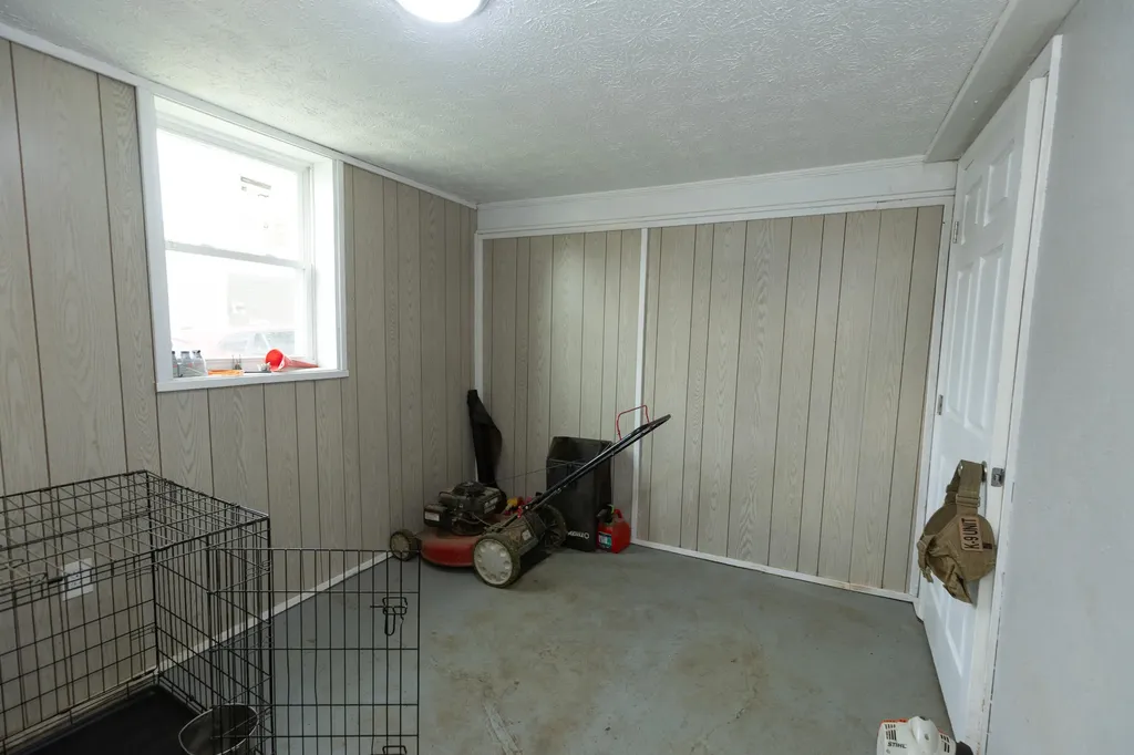 123 Ballard Street Harrodsburg KY 40330