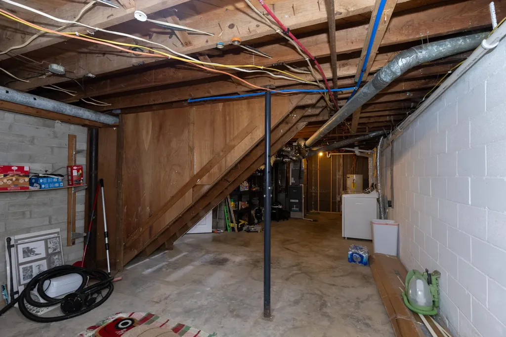 123 Ballard Street Harrodsburg KY 40330