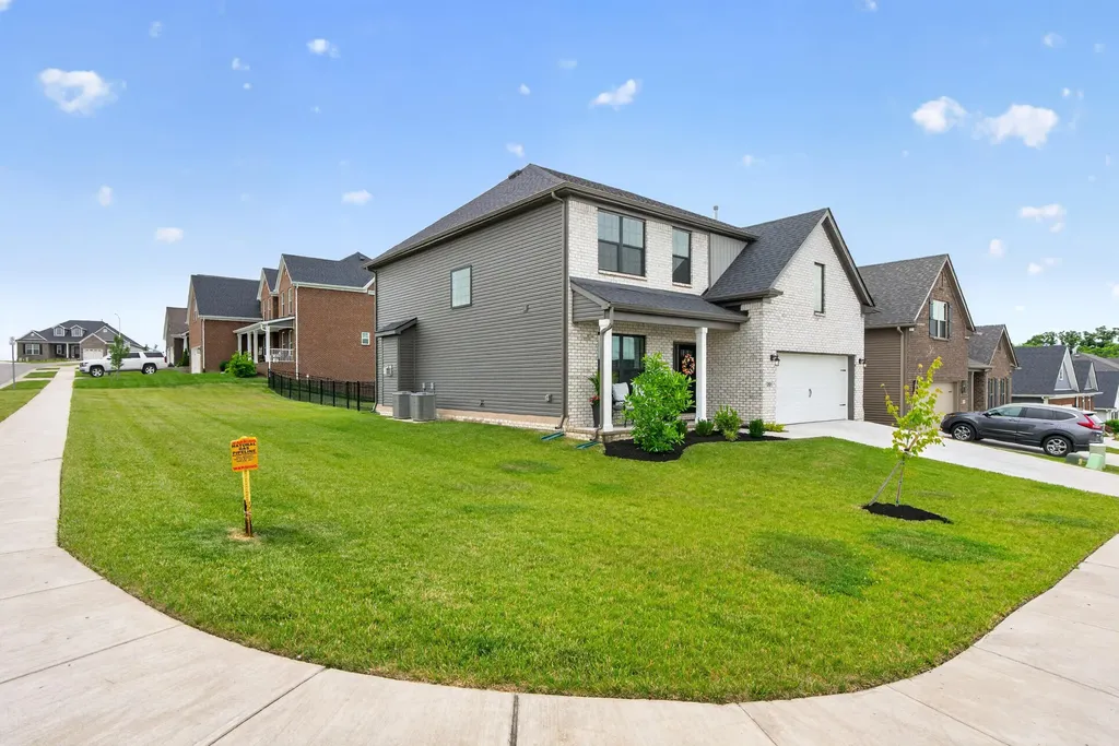 201 Little Leaf Drive Nicholasville KY 40356