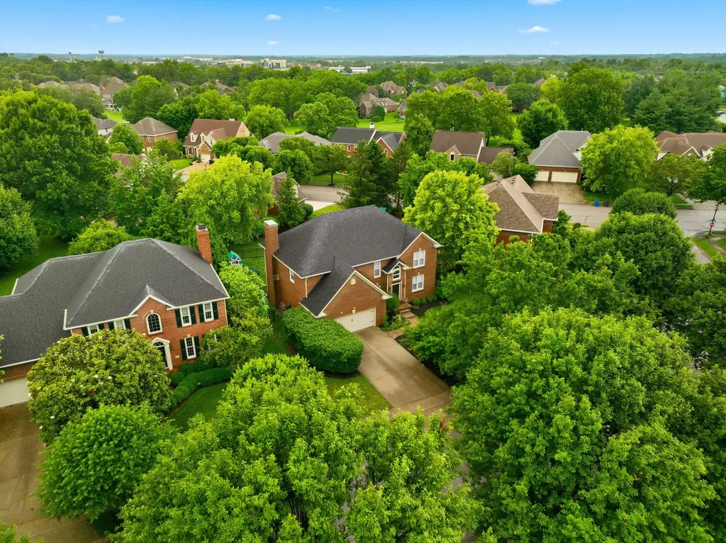 1165 Chetford Drive Lexington KY 40509