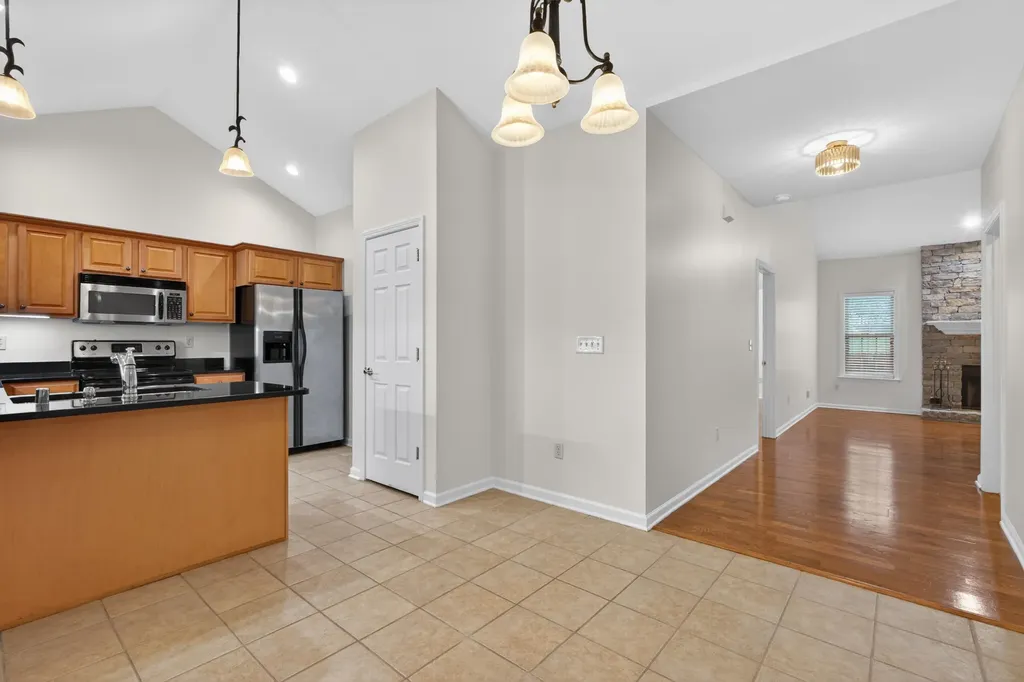 569 Goldon Trophy Trail Lexington KY 40514