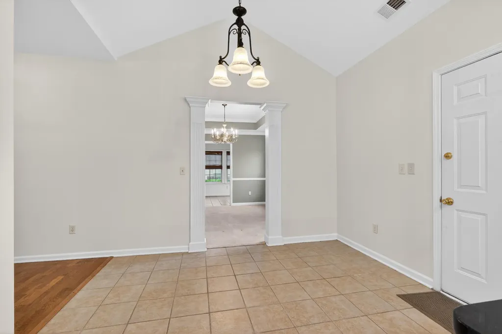569 Goldon Trophy Trail Lexington KY 40514