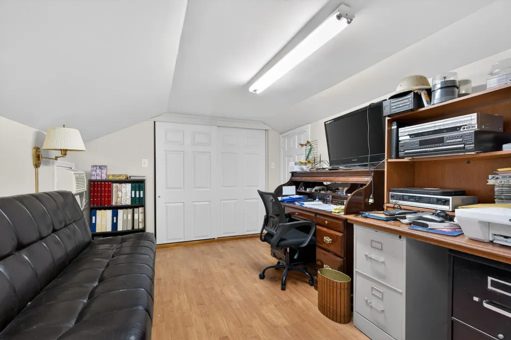 569 Goldon Trophy Trail Lexington KY 40514