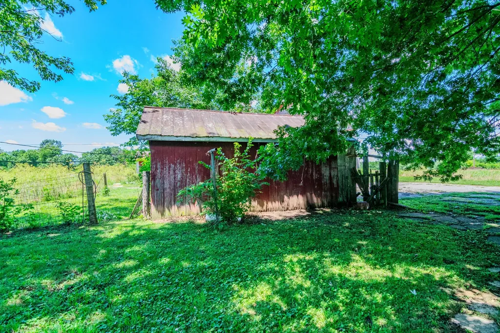 3475 Frankfort-ford Road Wilmore KY 40390