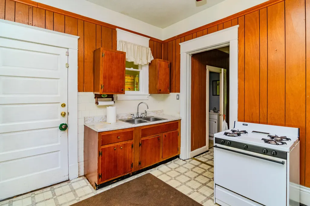 3475 Frankfort-ford Road Wilmore KY 40390