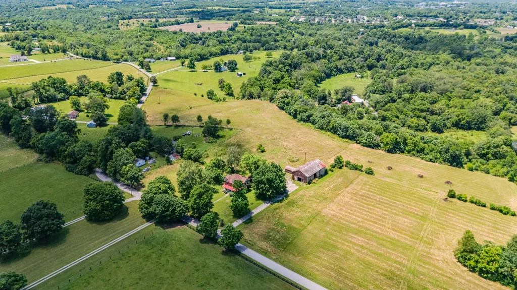 3475 Frankfort-ford Road Wilmore KY 40390