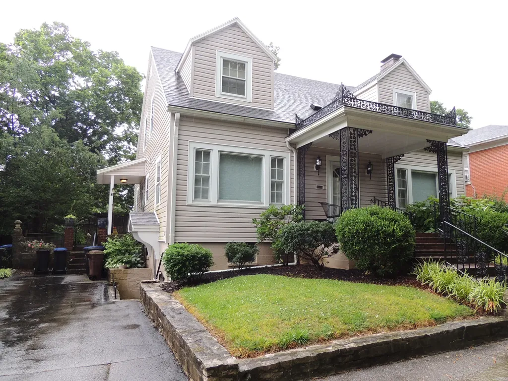 4 Tanner Court Frankfort KY 40601