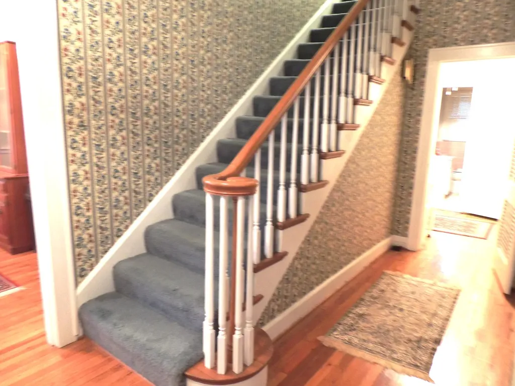 4 Tanner Court Frankfort KY 40601