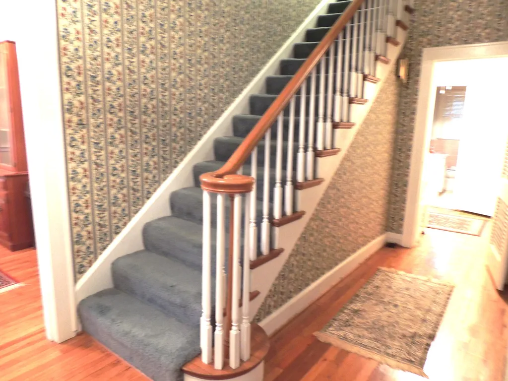 4 Tanner Court Frankfort KY 40601