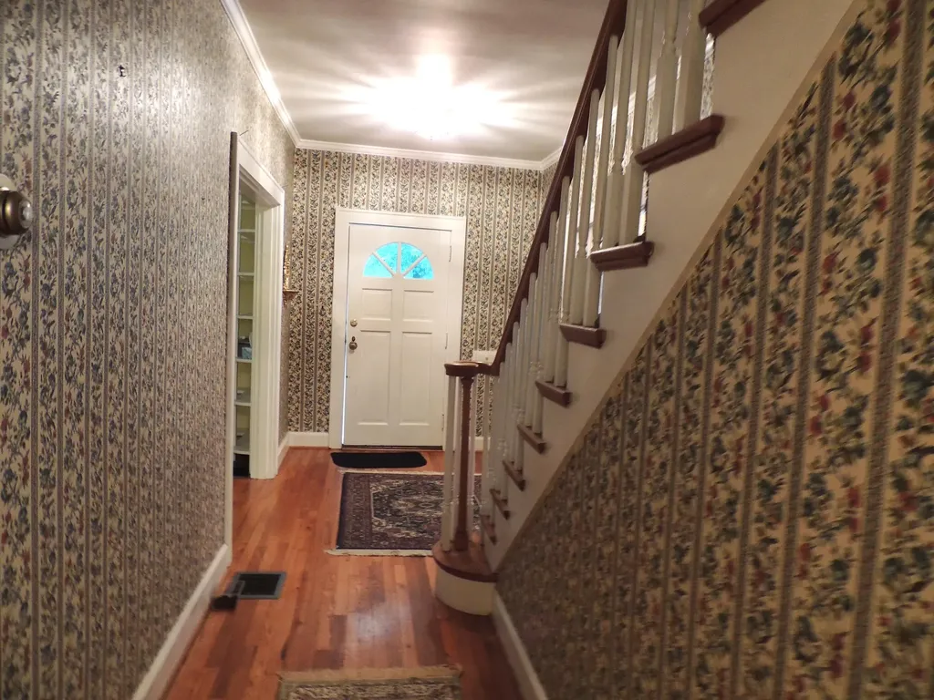4 Tanner Court Frankfort KY 40601