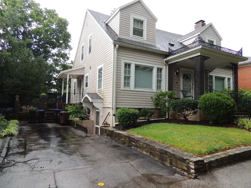 4 Tanner Court Frankfort KY 40601