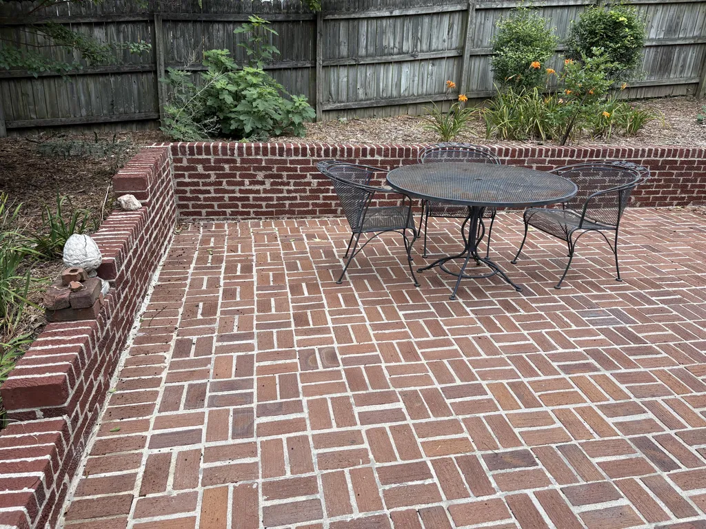 4 Tanner Court Frankfort KY 40601