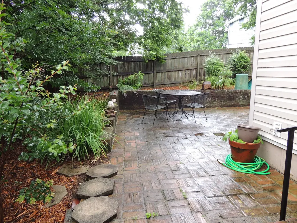4 Tanner Court Frankfort KY 40601