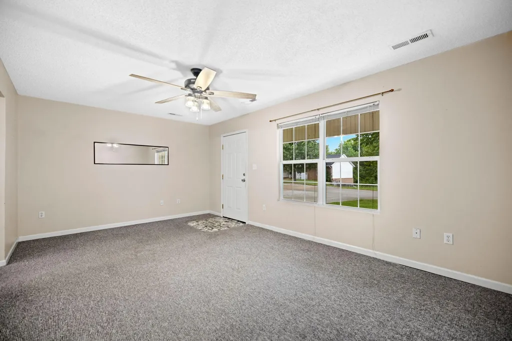 85 Falcon View Trail Somerset KY 42501
