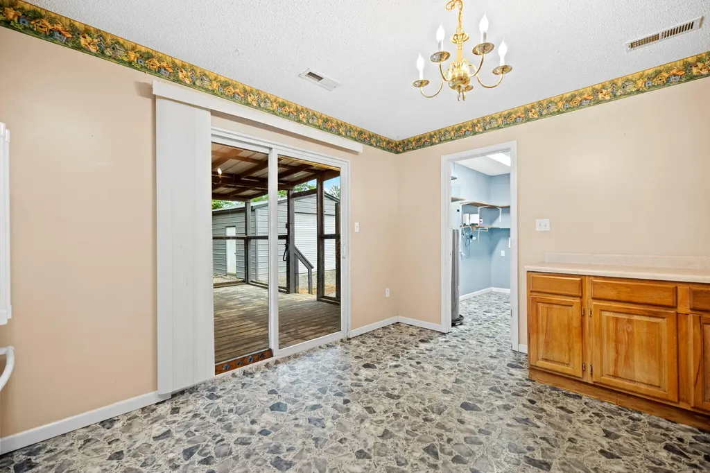 85 Falcon View Trail Somerset KY 42501