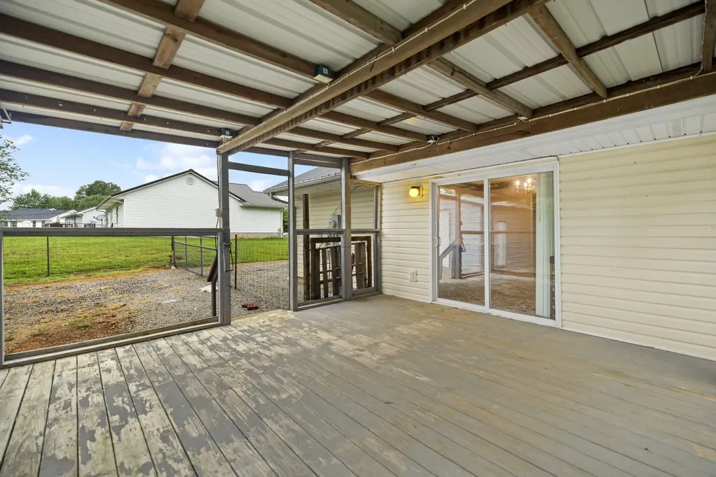 85 Falcon View Trail Somerset KY 42501