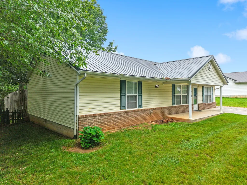 85 Falcon View Trail Somerset KY 42501