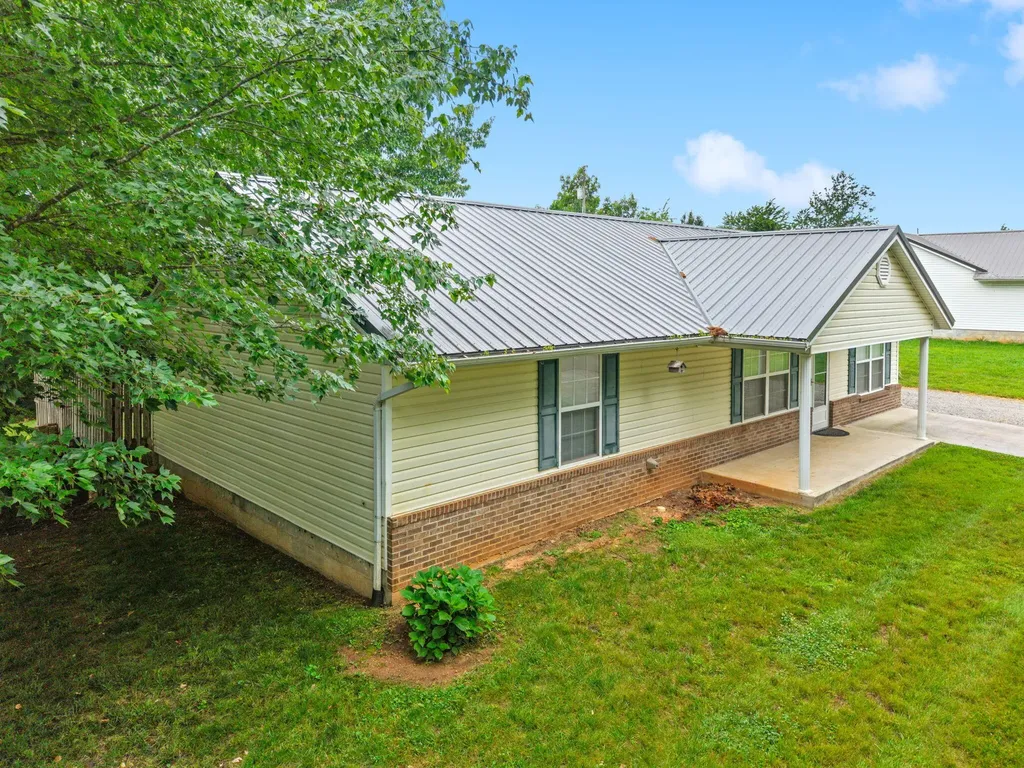 85 Falcon View Trail Somerset KY 42501