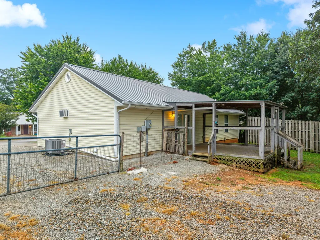 85 Falcon View Trail Somerset KY 42501