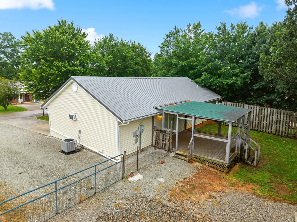 85 Falcon View Trail Somerset KY 42501