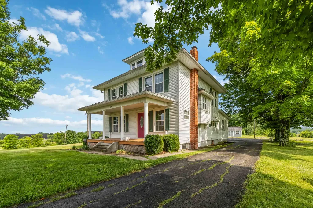 4295 Lebanon Road Danville KY 40422