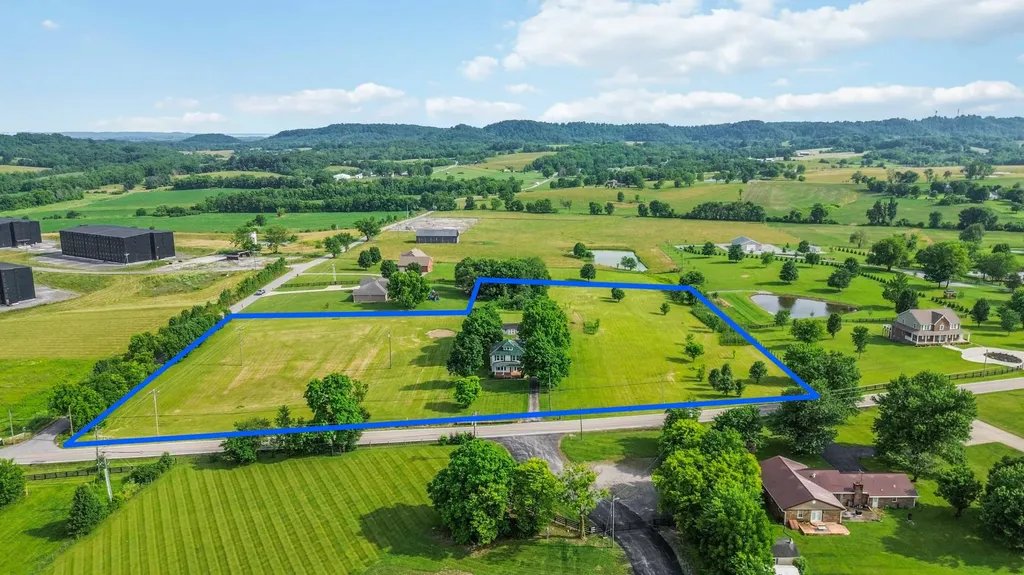 4295 Lebanon Road Danville KY 40422