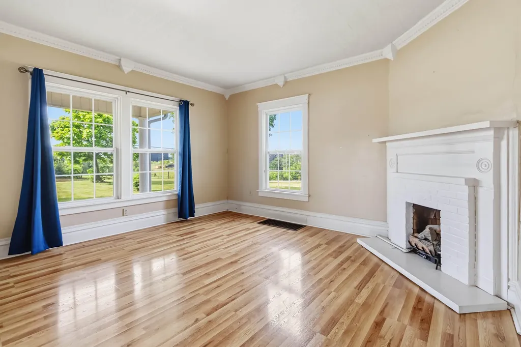 4295 Lebanon Road Danville KY 40422