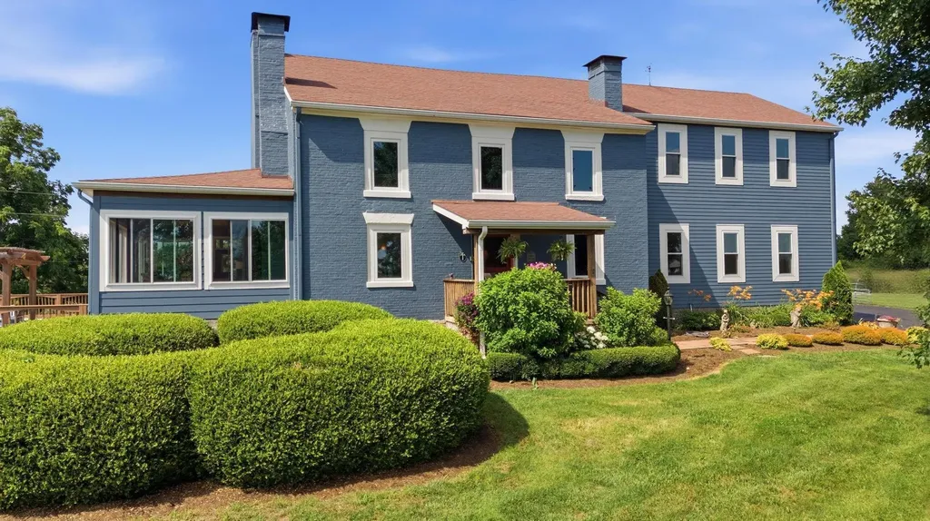 930 Steele Road Versailles KY 40383