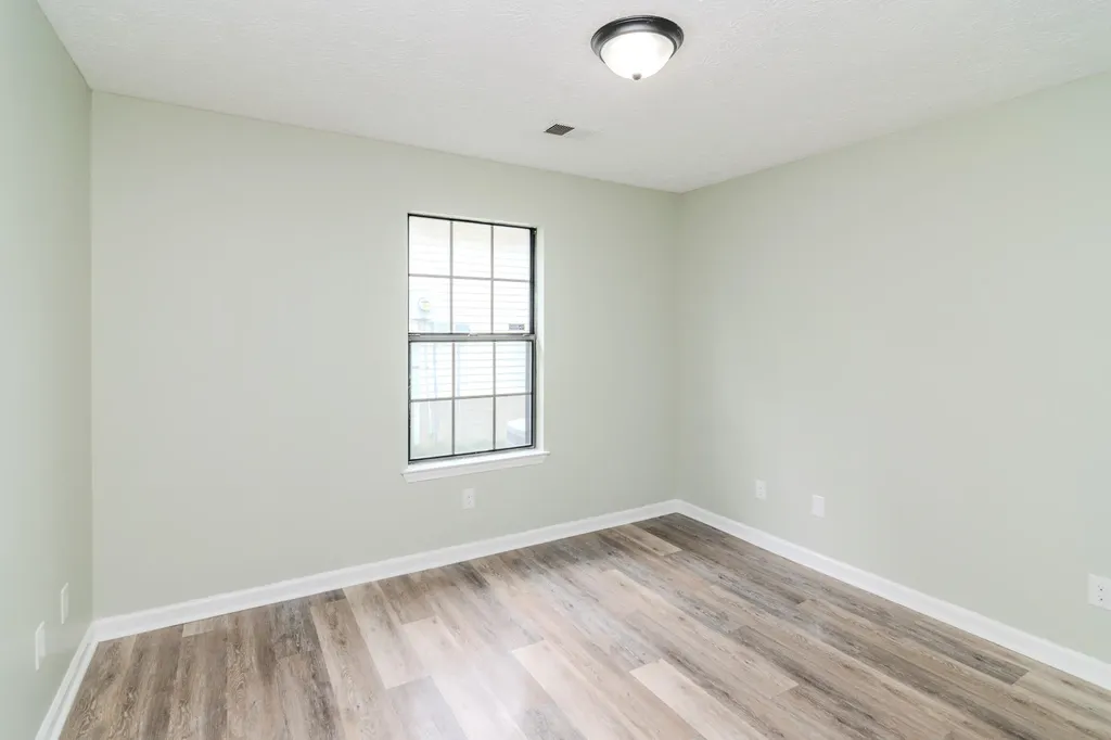 668 Kingsbury Road Lexington KY 40509