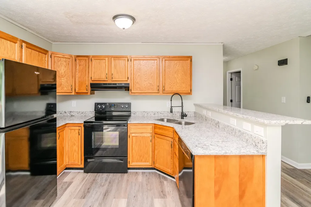 668 Kingsbury Road Lexington KY 40509