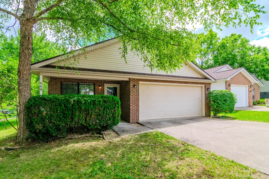 668 Kingsbury Road Lexington KY 40509