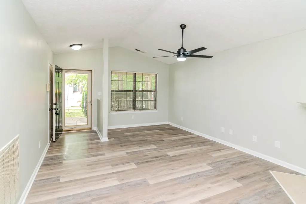 668 Kingsbury Road Lexington KY 40509