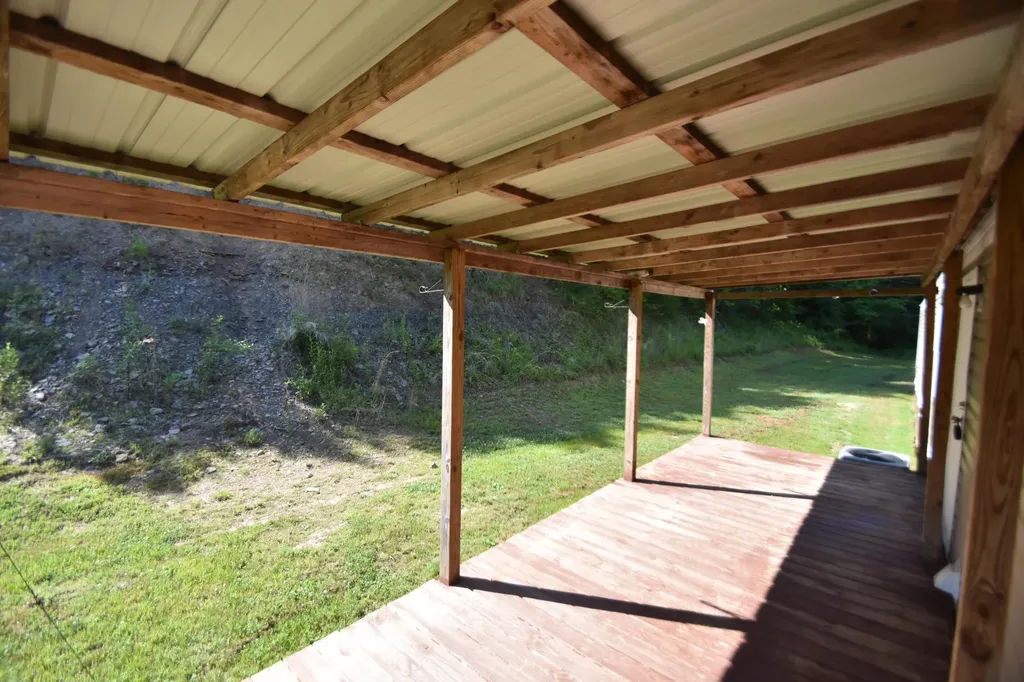 2796 Highway 89 Mckee KY 40447