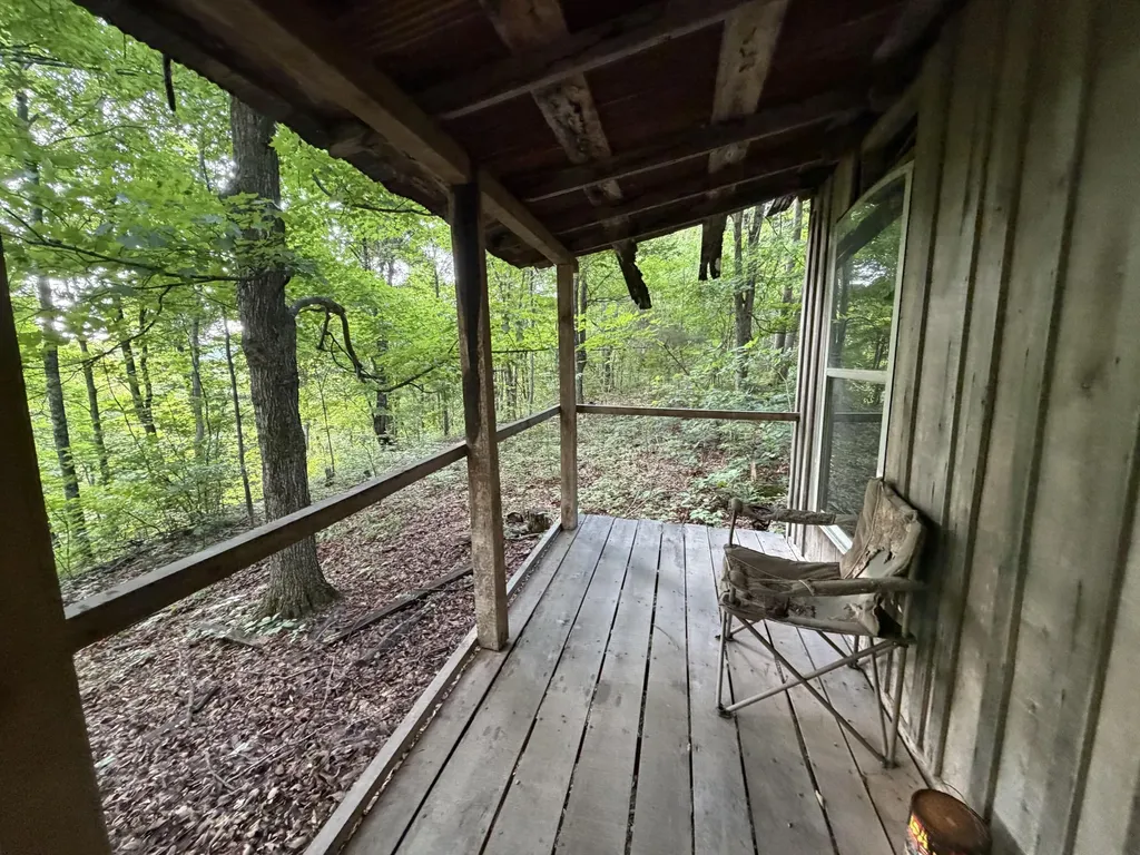9999 2004 Highway Mckee KY 40447