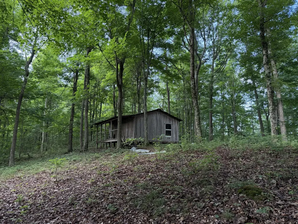 9999 2004 Highway Mckee KY 40447