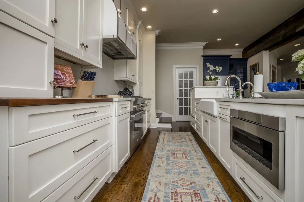 558 Central Avenue Lexington KY 40502
