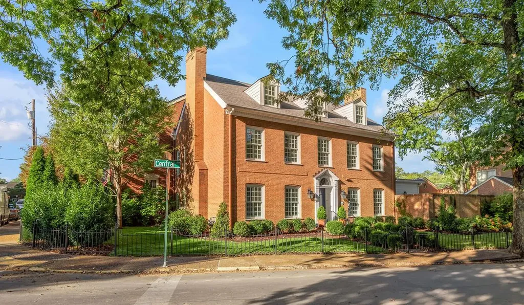 558 Central Avenue Lexington KY 40502