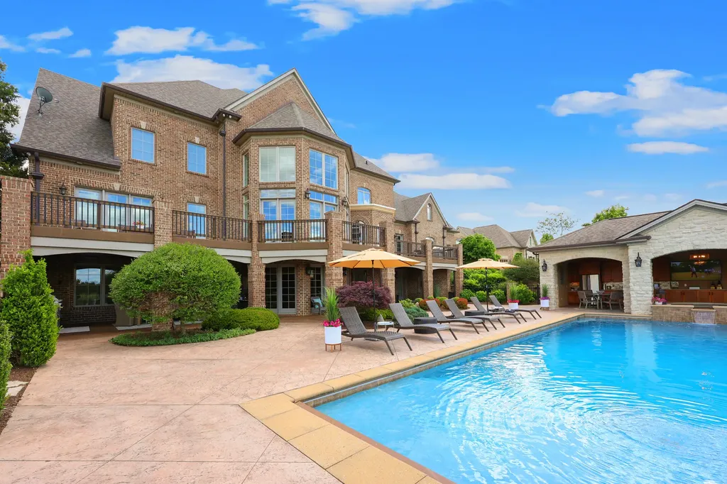 4325 Ambergy Court Lexington KY 40516