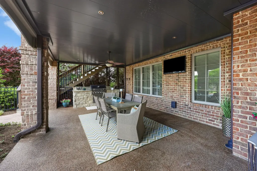 4325 Ambergy Court Lexington KY 40516