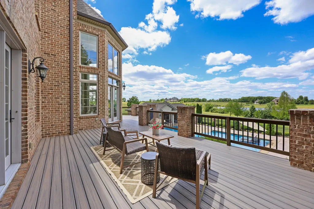4325 Ambergy Court Lexington KY 40516