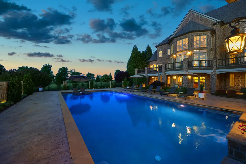 4325 Ambergy Court Lexington KY 40516