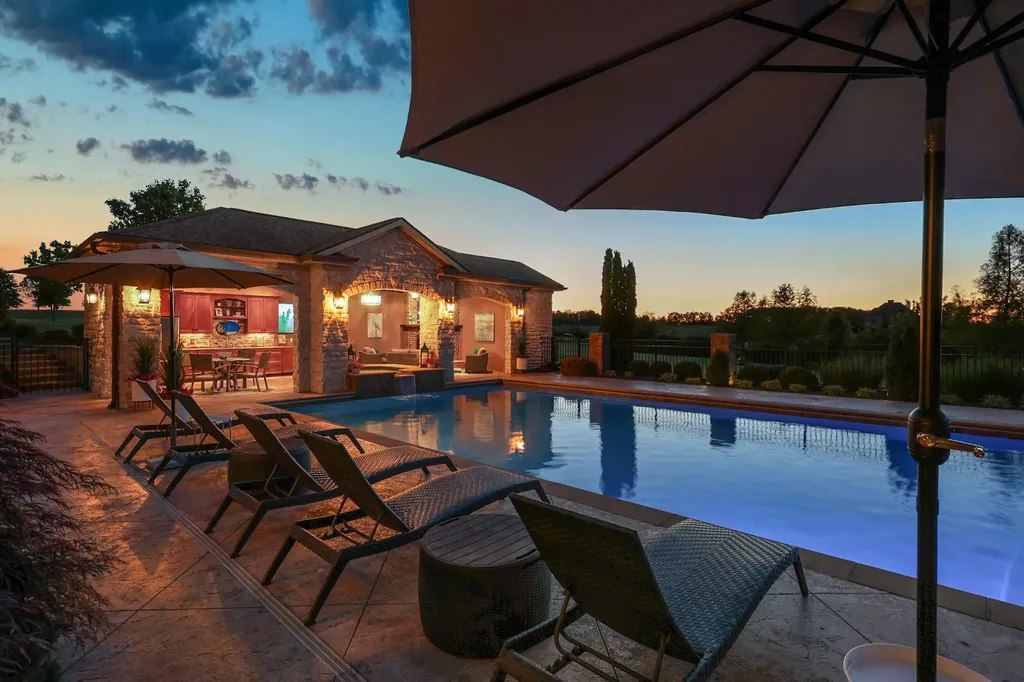 4325 Ambergy Court Lexington KY 40516