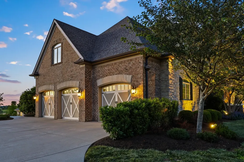 4325 Ambergy Court Lexington KY 40516